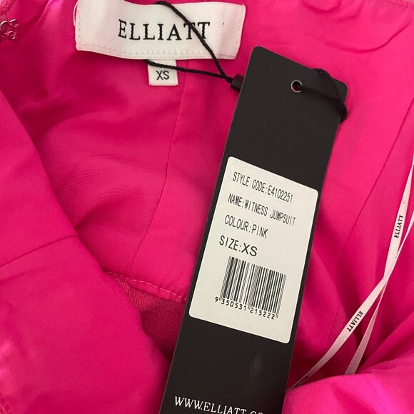 NWT Elliatt Witness Jumpsuit Pink Crepe Sleeveless Straight Leg XS Barbiecore - Picture 7 of 7